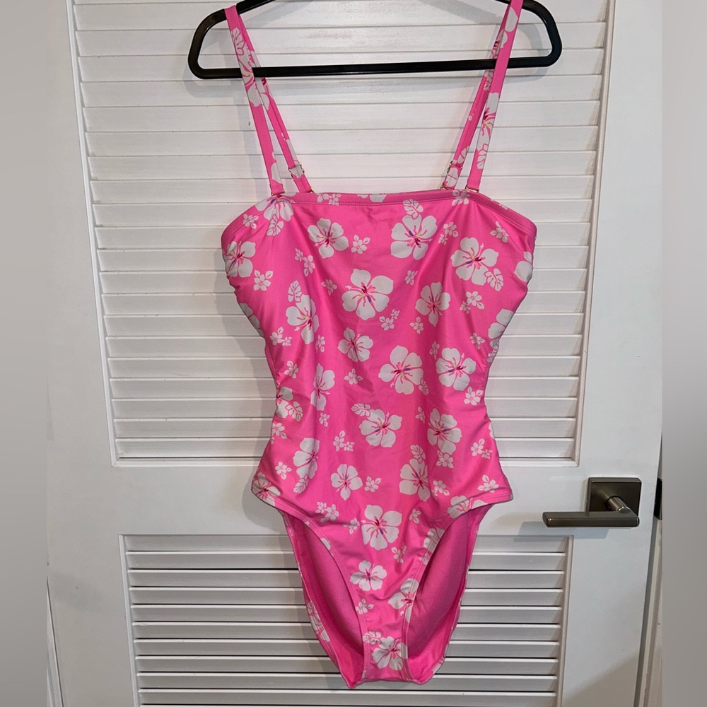 Hawaiian floral swimsuit size XXL